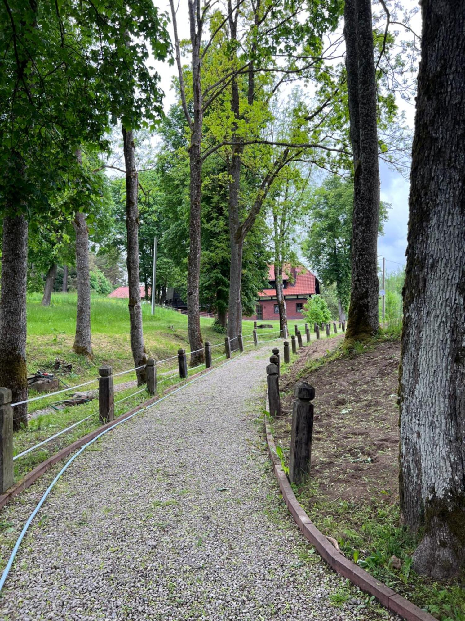 Hotel Senasis Rambynas Lumpenai Exteriér fotografie