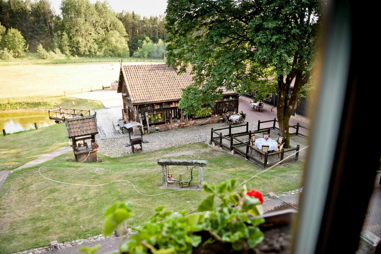 Hotel Senasis Rambynas Lumpenai Exteriér fotografie